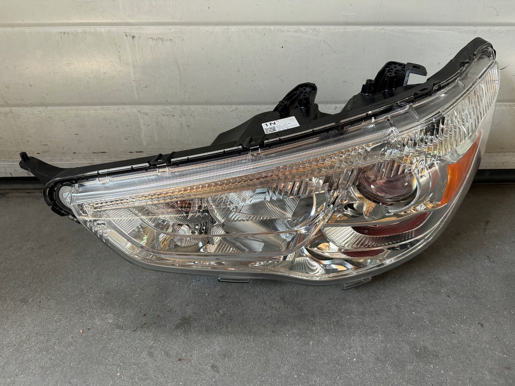 фото №1, Mitsubishi asx bi ксенон lift левая лампа