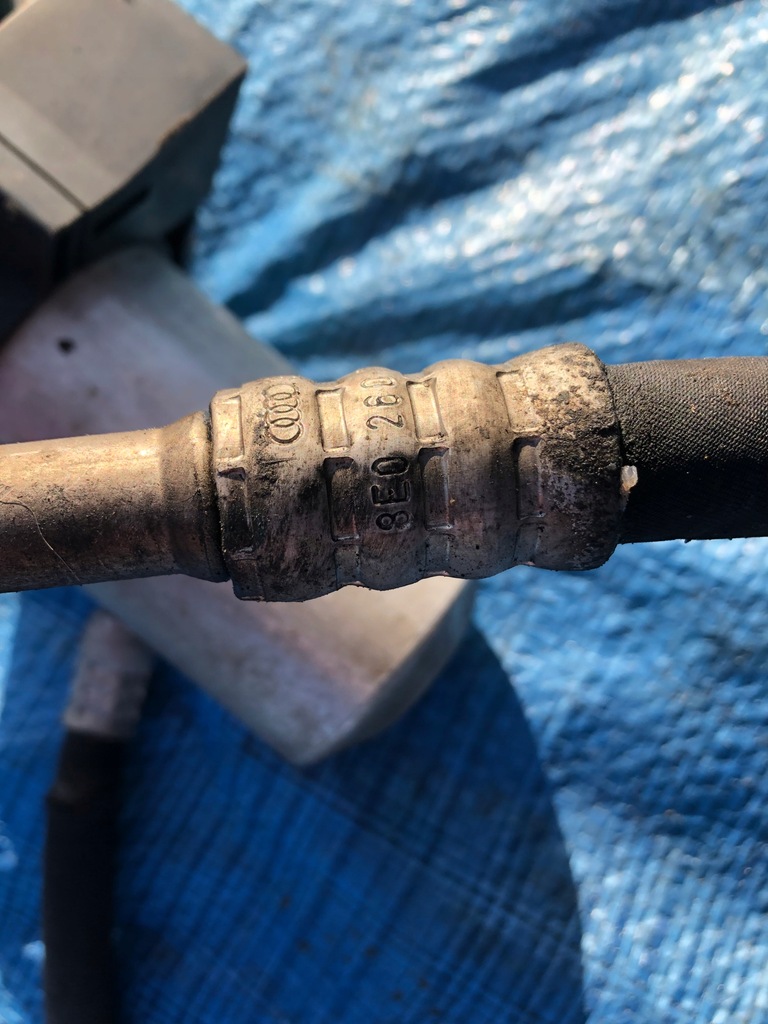 фото №6, Audi a4 b7 3.2 fsi шланг провода кондиционера