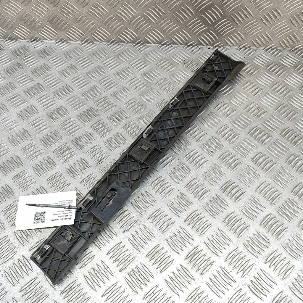 фото №5, Bmw 4 f32 f33 2014 задняя сторона правая молдинг порог