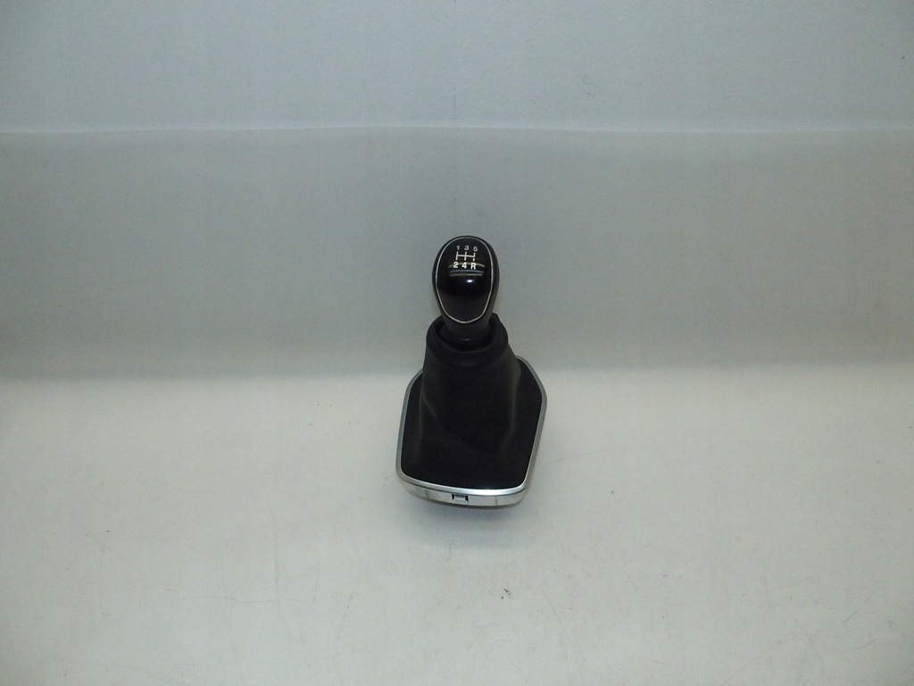 фото №1, Ford b-max ручка чохол