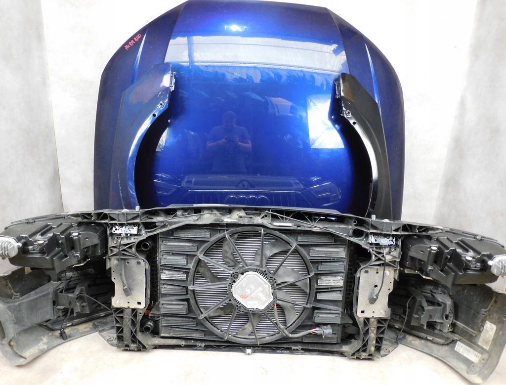 фото №11, Audi a4 b9 8w allroad перед бампер лампи капот крила pas full led