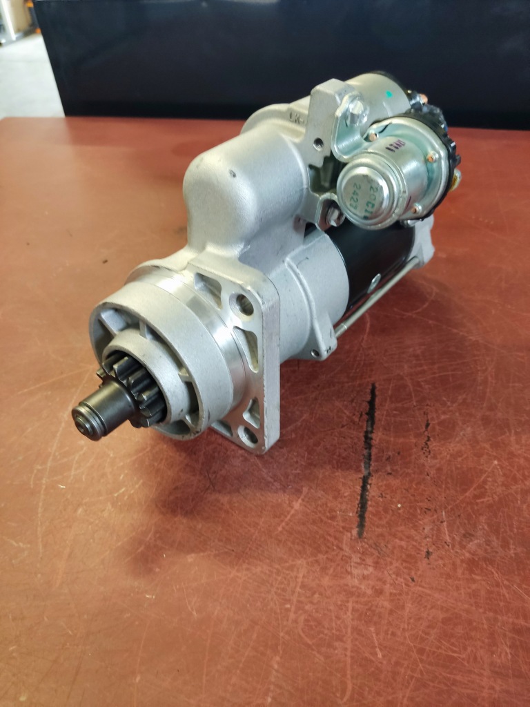 Купити Стартер mercedes a0071513401 новий