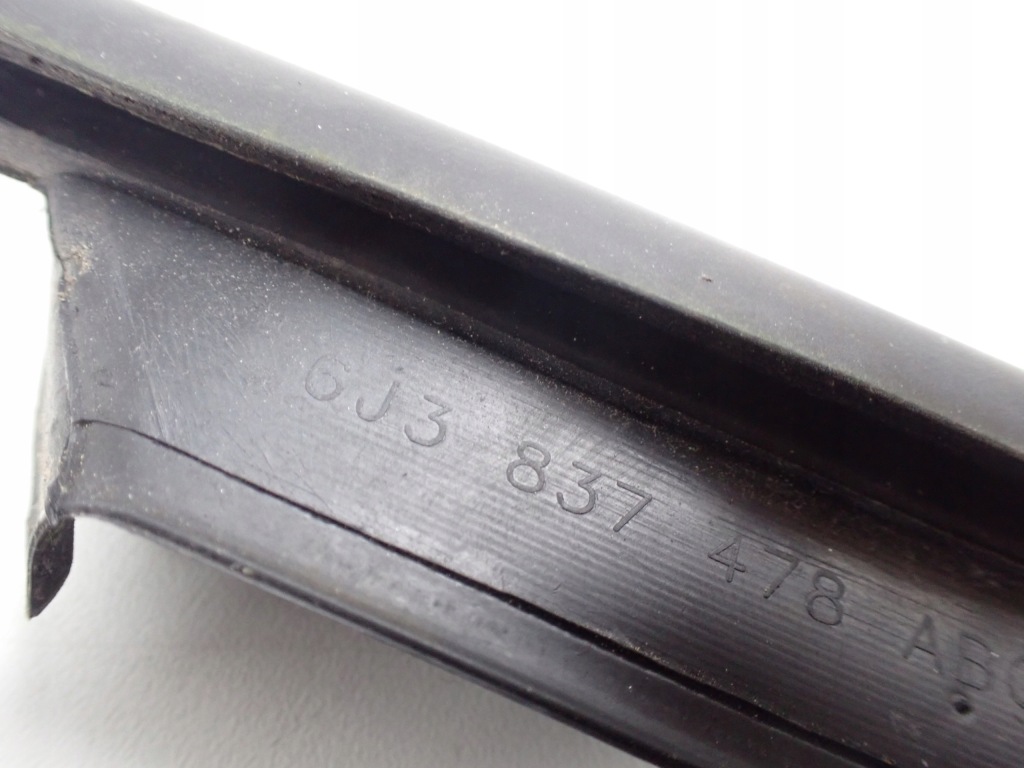 фото №9, Молдинг ущільнювач двері права сторона seat ibiza iv 6j 3d