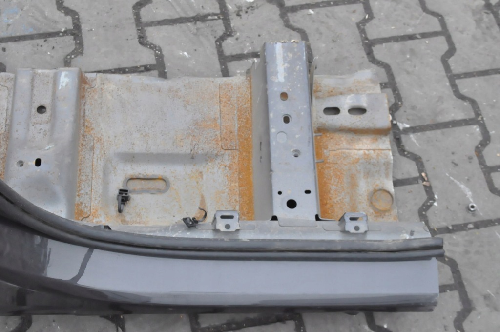 фото №4, Volvo s90 v90 блок двигуна поріг правий