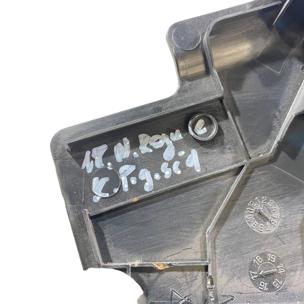 фото №10, Nissan rogue 2018 задня сторона ліва сидіння, сидіння