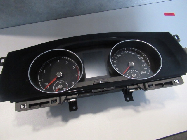 фото №1, Лічильник прилади бортовий комп'ютер vw golf vii 5g1920740