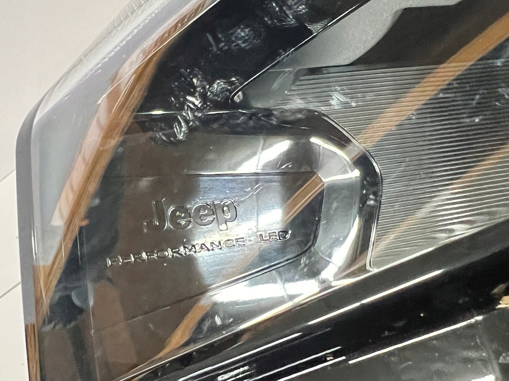 фото №10, Лампа перед передняя левая jeep commander 2 ii full led 534888000 europa