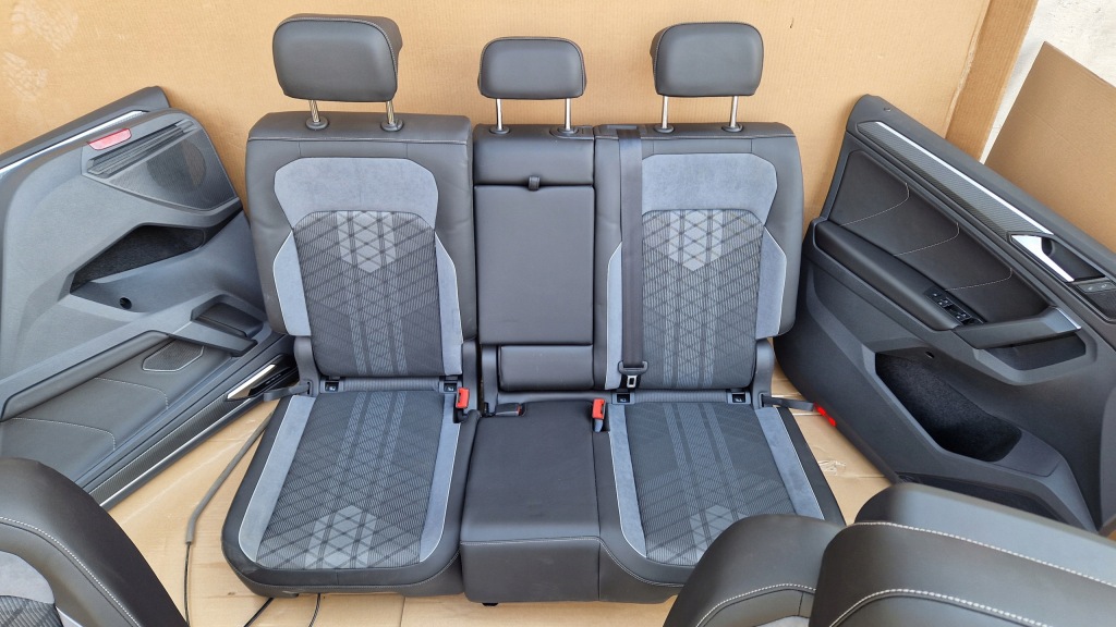 фото №10, Сиденья заднее сиденье обшивки tiguan r r-line 16-24 jak nowe оригинал kpl