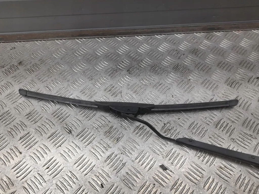 фото №6, Chevrolet corvette перед правая рычаги дворник