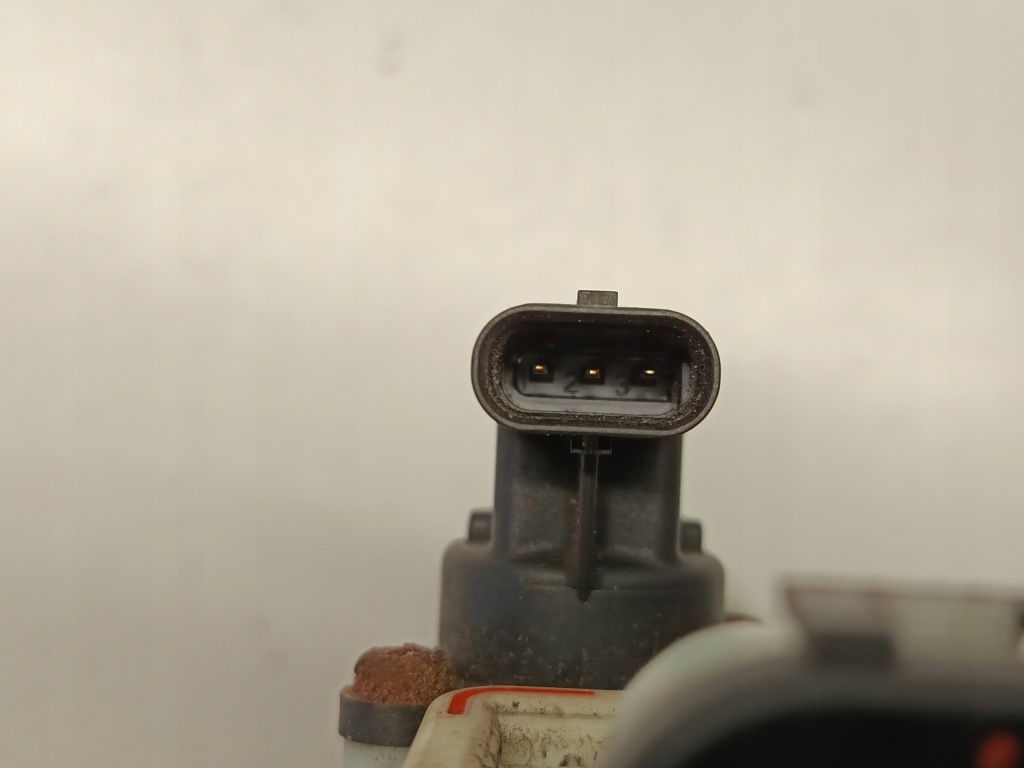 Насос adblue mercedes-benz vw iveco 1928499093 0928404016 в Україні