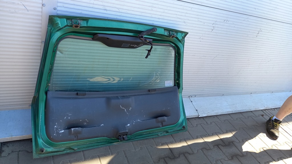 фото №4, Задняя крышка багажника fiat punto 00r