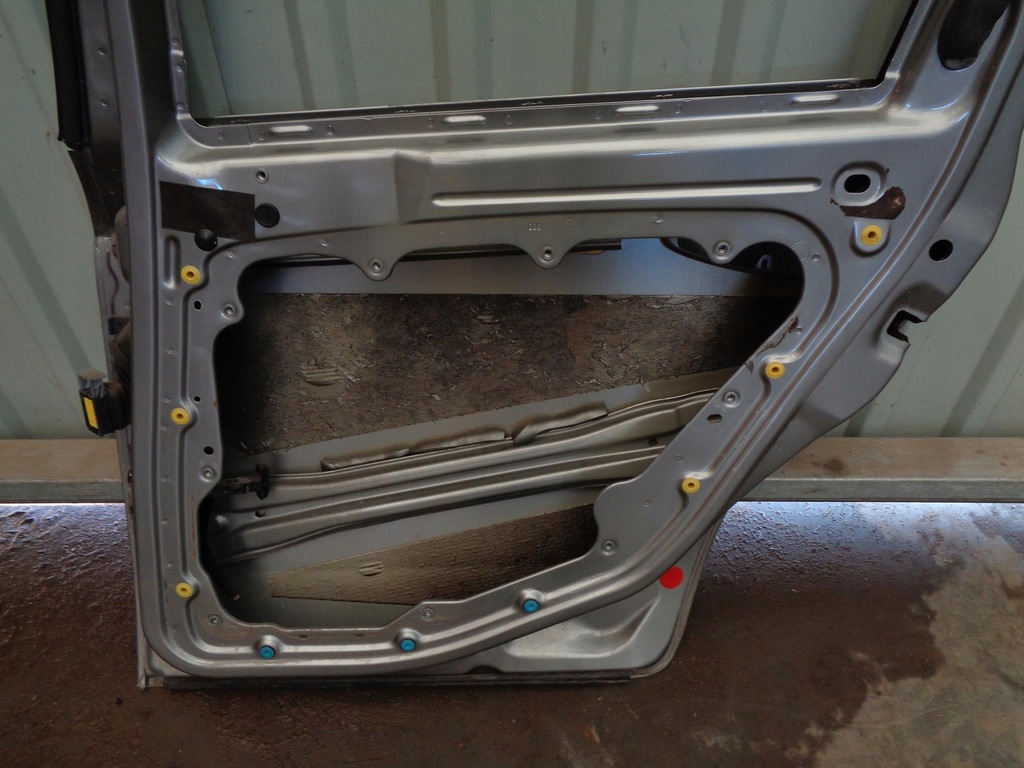 фото №11, Дверь alfa romeo 159 kombi правое задние kod 651