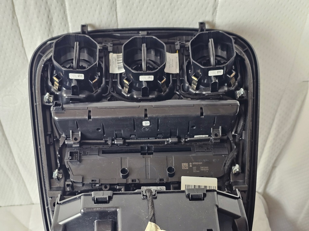 фото №14, Dekor тунель панель середній керування перемикач консолі mercedes w205