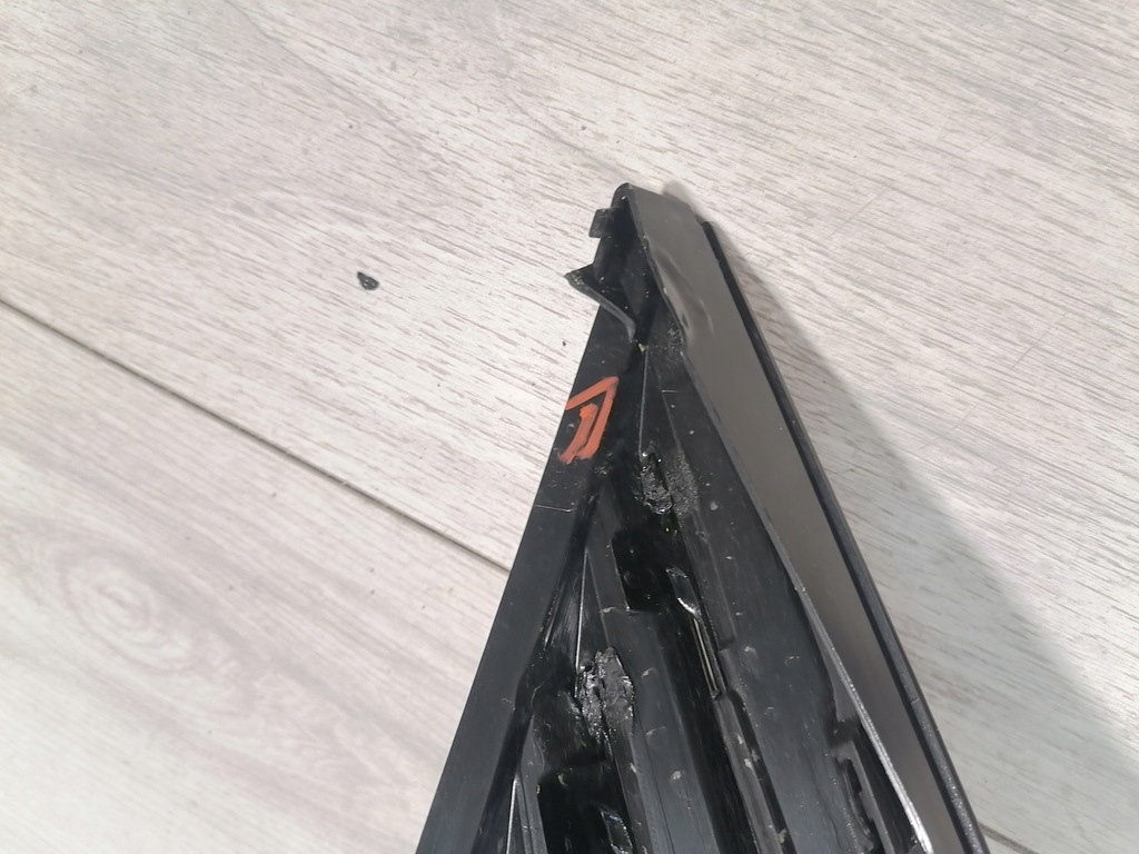 фото №7, Peugeot 3008 5008 решётка правый перед 9836826977