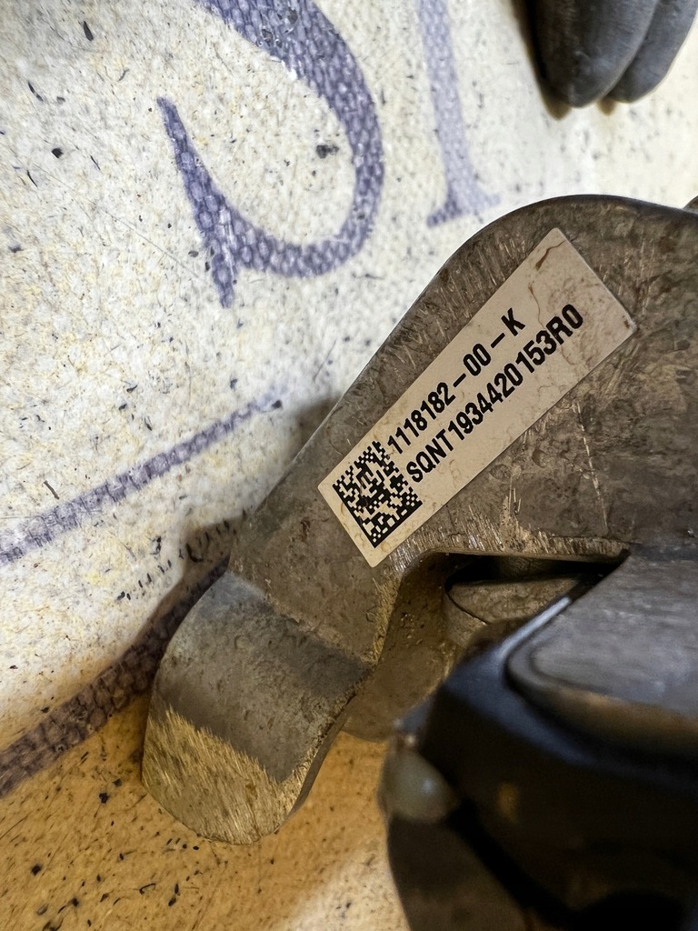 фото №11, Блок керування модуль підвіска tesla model 3 przedlift