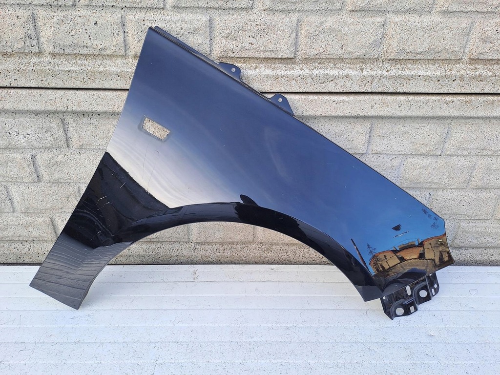 фото №1, Opel adam крила передній правий