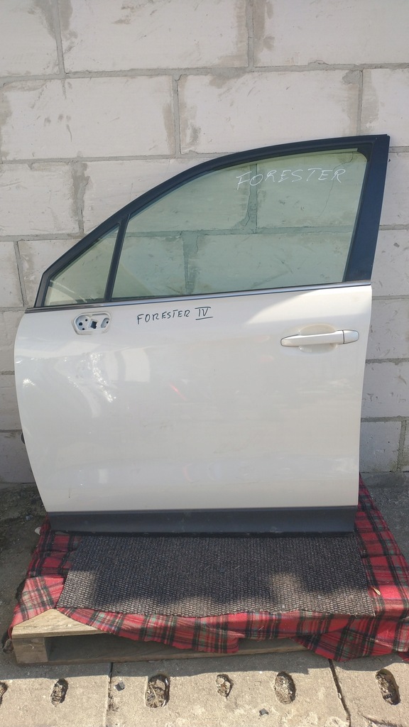 фото №1, Subaru forester iv lift sj дверь левая передние левый перед