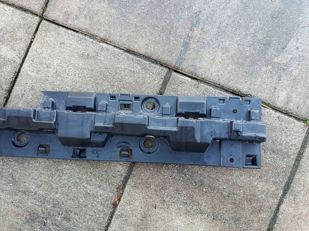 фото №5, Направляющая кронштейн молдинг порог порог правая bmw x5 g05 7425460