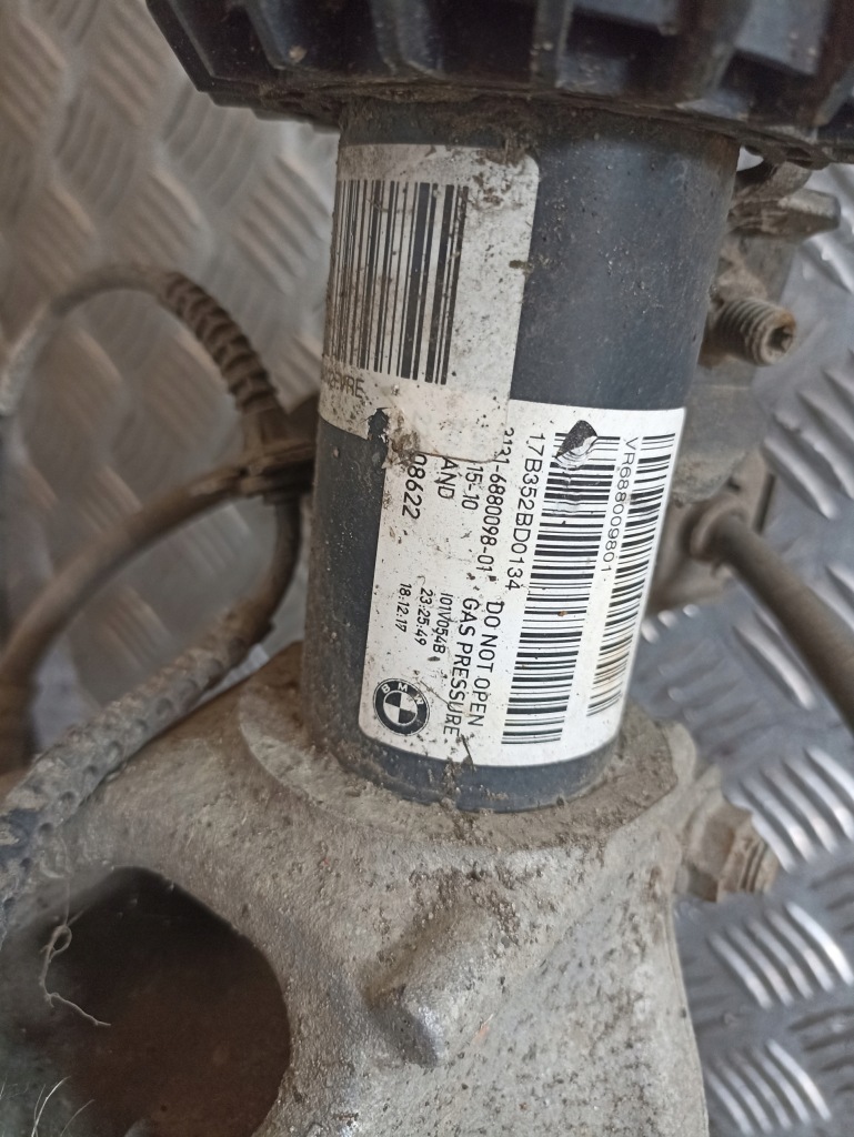 фото №4, Bmw i3 l01 амортизатор правый передний поворотный кулак 6880098