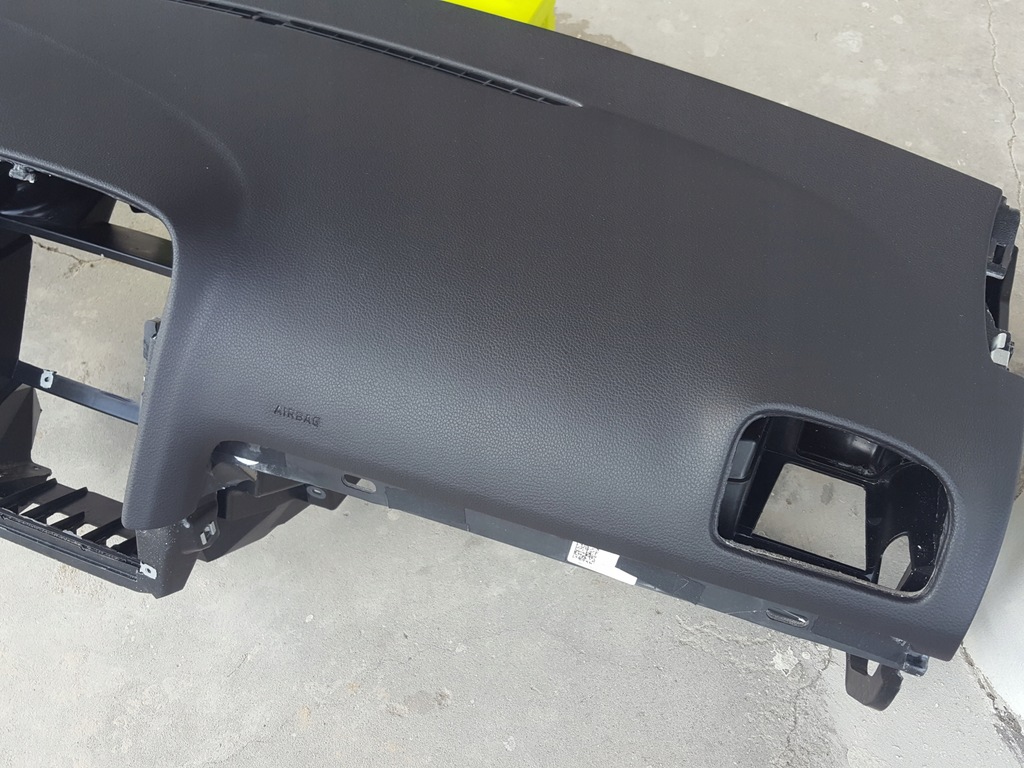 фото №8, Консоль панель приладів панель приладів vw golf vi 2 подушка безпеки 2 ремені