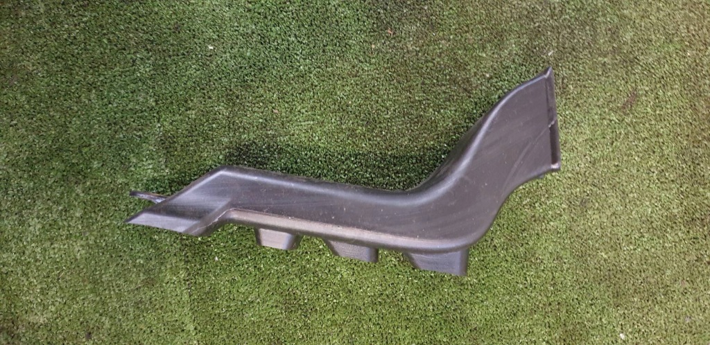 Opel corsa e труба шланг повітря 13352159 Ціна