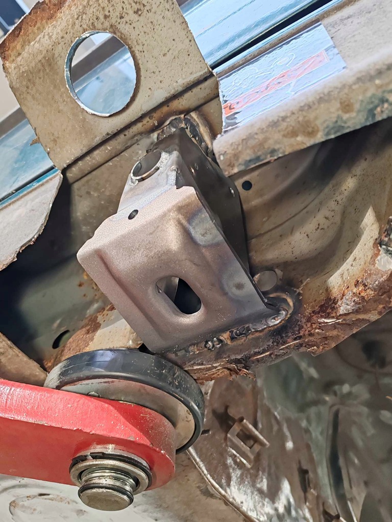 фото №9, Набір ремонтний punktów підйому поріг bmw e36 coupe podciągi домкрат