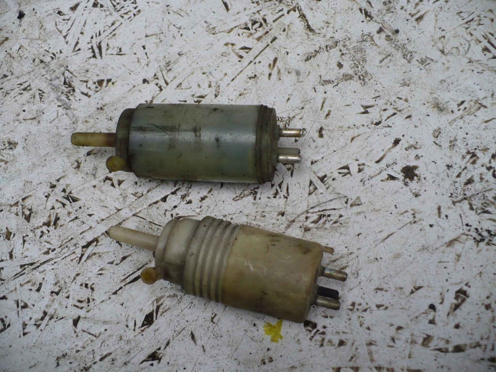 фото №1, Mercedes e w124 помпа омывателя w126 1248690421
