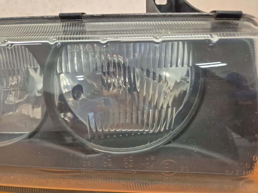 фото №9, Bmw seria 3 e36 90-99 лампа правая перед фара правый 147614-00
