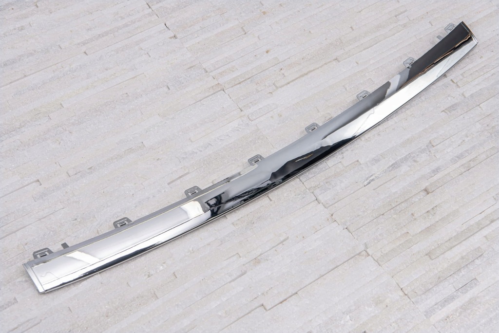 Mercedes c w205 молдинг бампера перед a2058858802 Ціна