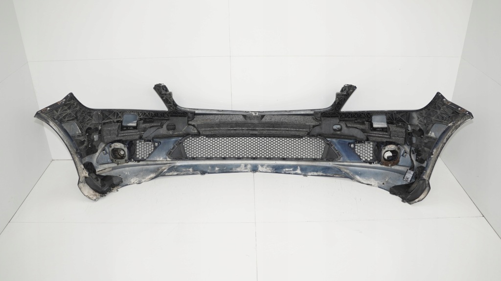 Купить Бампер перед передний mercedes w204 07-11r pdc #