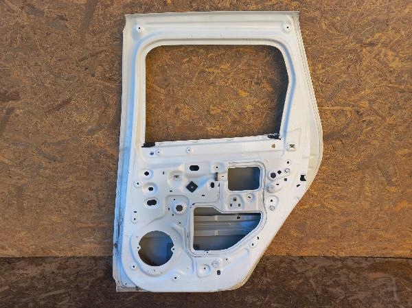 фото №10, Dacia duster дверь задние задняя правое