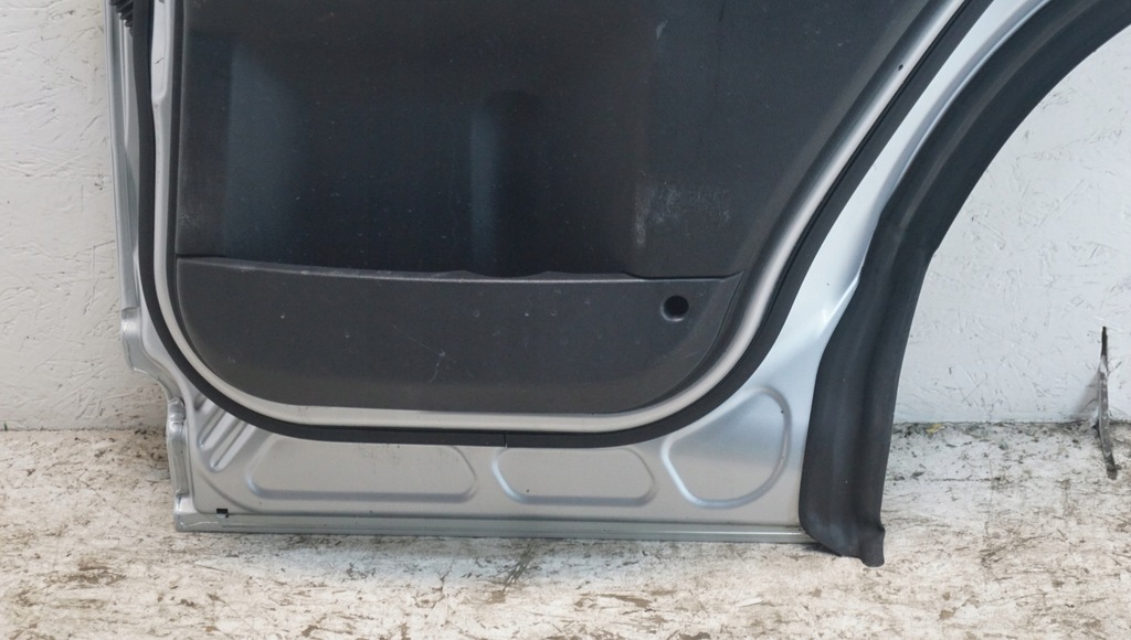 фото №16, Дверь правый задняя land rover freelander ii