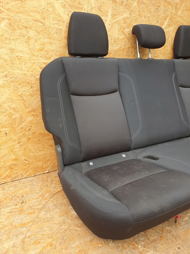 фото №11, Nissan navara d23 np300 alaskan сиденья заднее сиденье обшивки