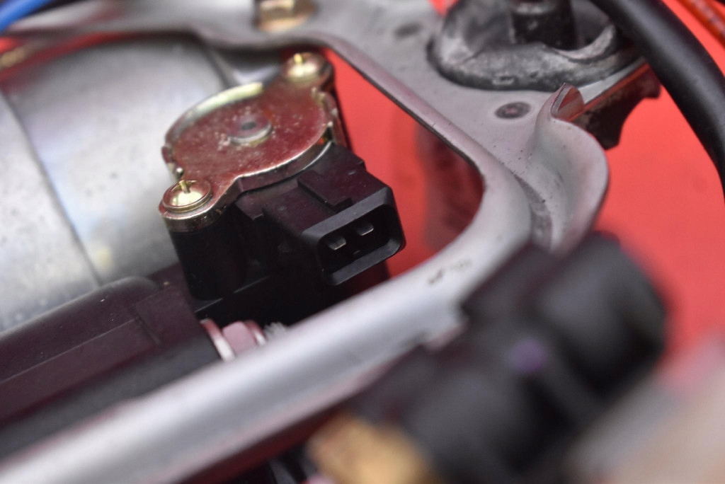 Компрессор насос подвеска 4430200111 bmw e39 2.8i 193 km 95-00 Доставка