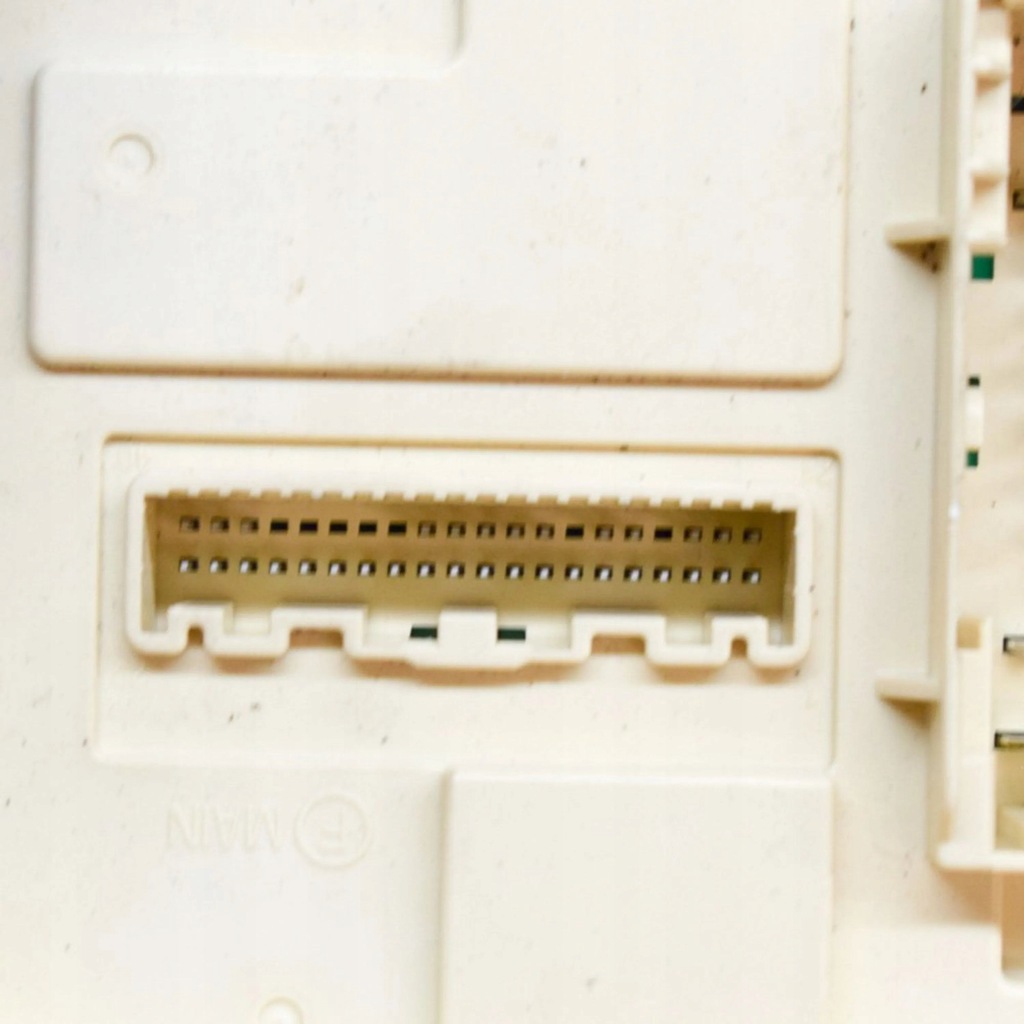 фото №8, Kia sportage 2016 рамка / модуль запобіжників