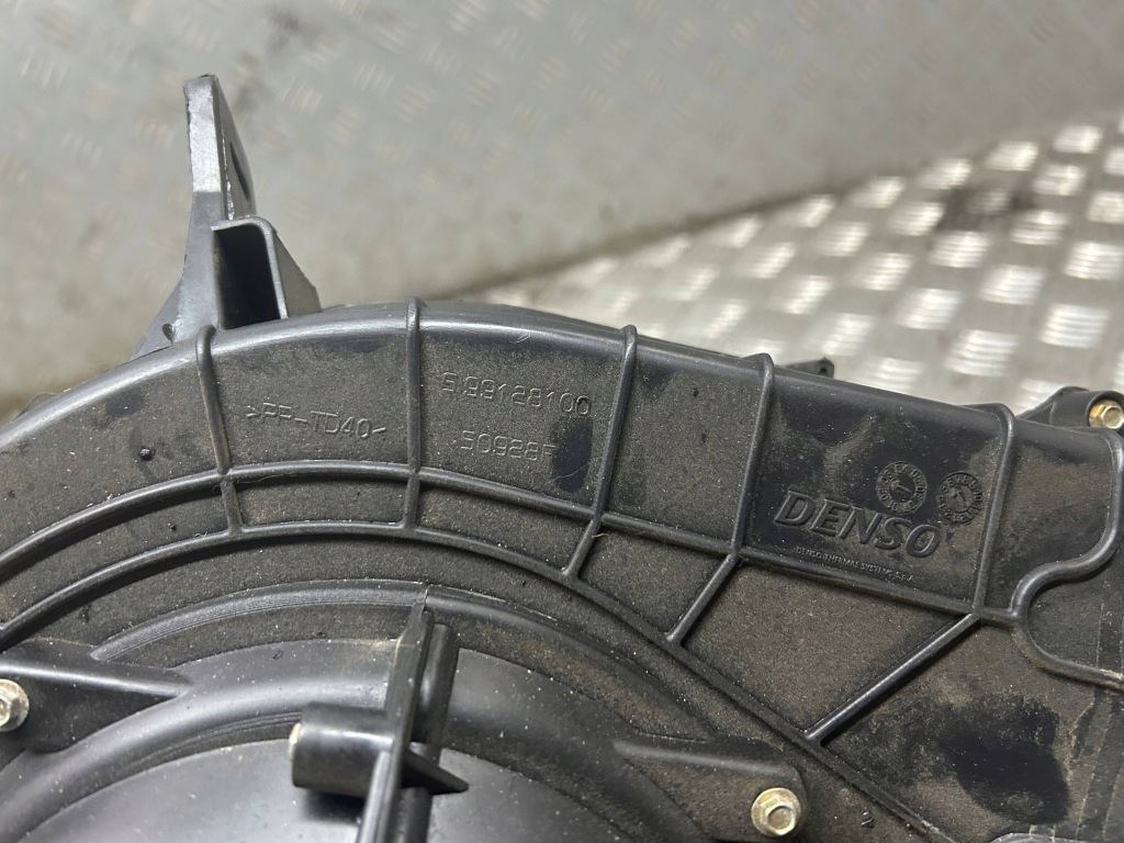 Вентилятор повітродувка обігрівача citroen c8 peugeot 807 ulysse phedra в Україні