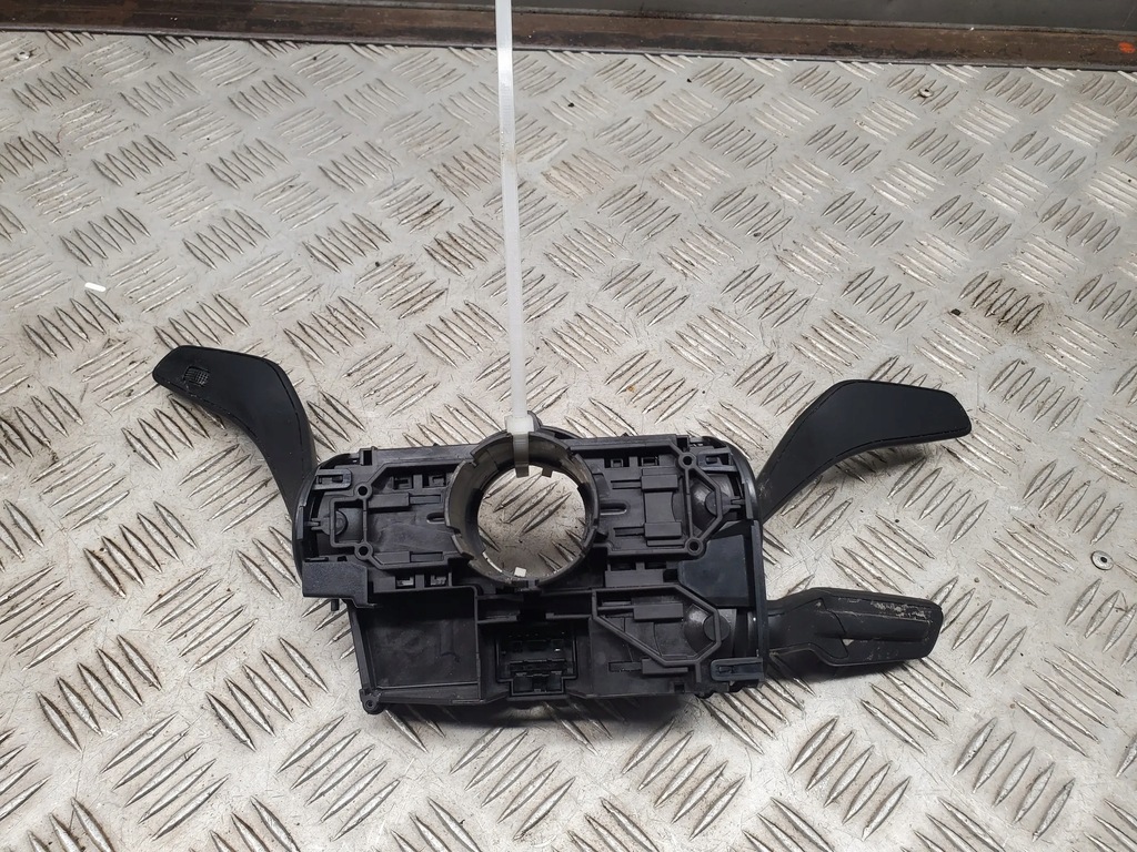 фото №7, Audi a5 4n0907129 с передний панели управление, переключатели