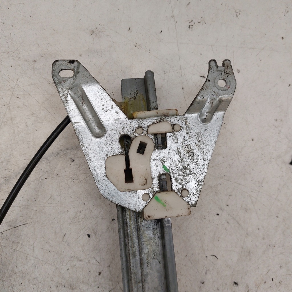 фото №13, Nissan primera p12 подъемник стекло правый + левый задняя 400601t9 400600t9