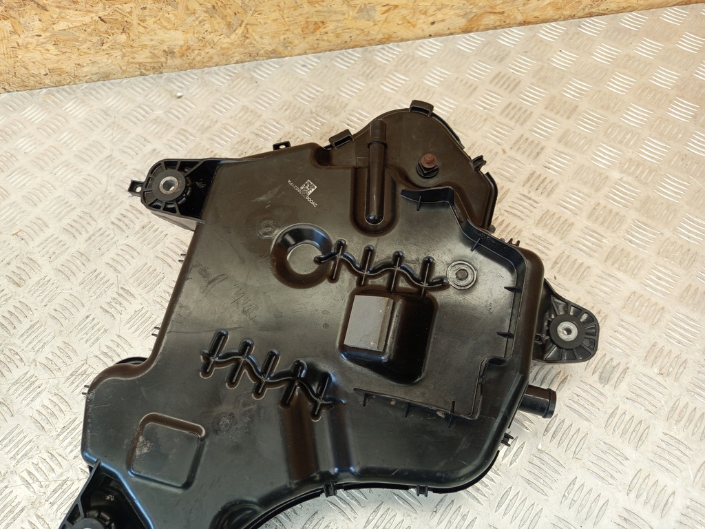 фото №11, Bmw оригинальный номер 7454339 3' g20 g21 4' g22 g23 бак жидкость adblue