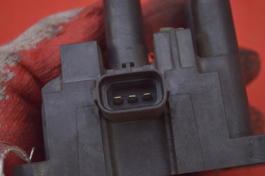 фото №8, Катушка зажигания l81318100 mazda 6 1 i gg 1.8 16v 120 km 02-05