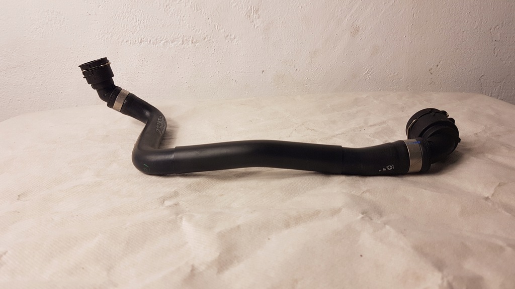 фото №3, Wąż шланг труба wody porsche taycan 9j1