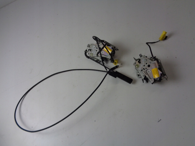 фото №2, Замки капот активные bmw serii 1 f40 2019 rok