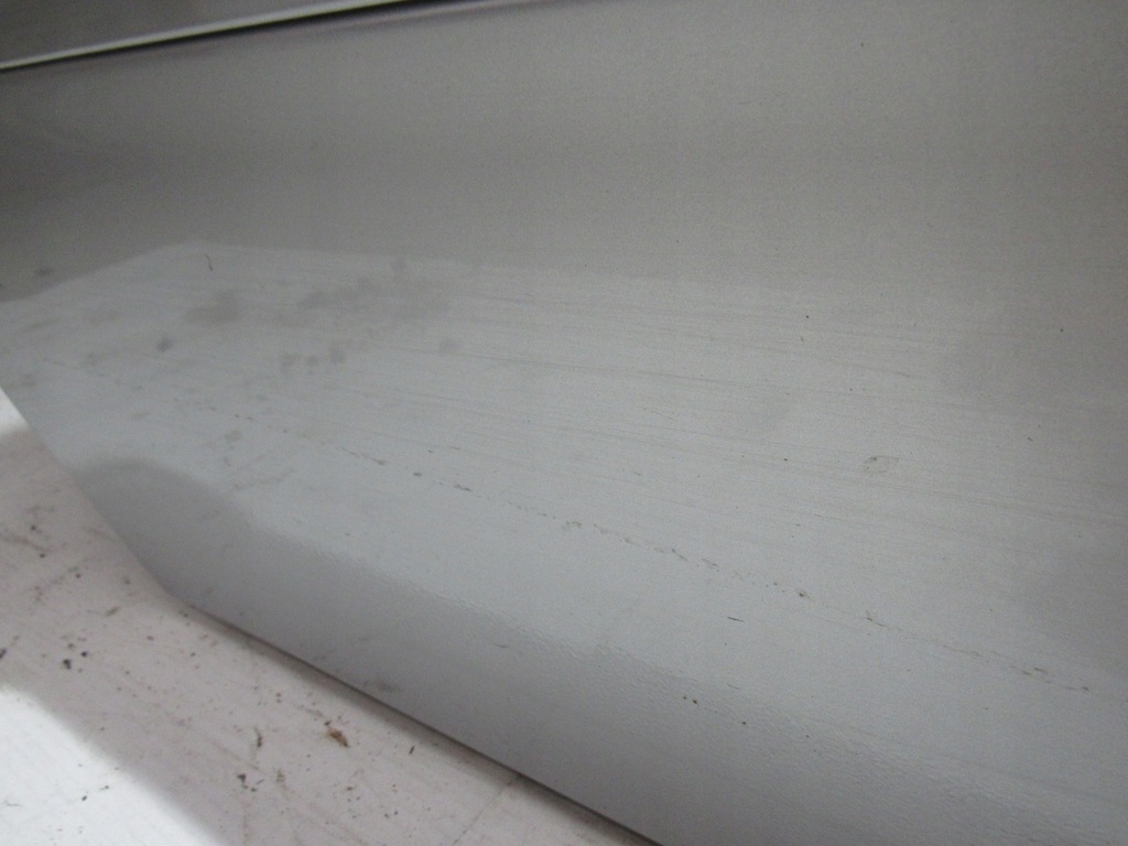 фото №9, Дверь правый задняя полный avensis verso 1d4