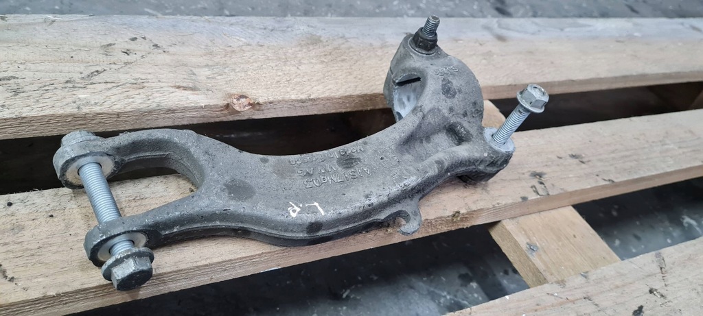 фото №12, A5 8w вилка кронштейн амортизатора левый перед 8w0413037g a4 b9 8w