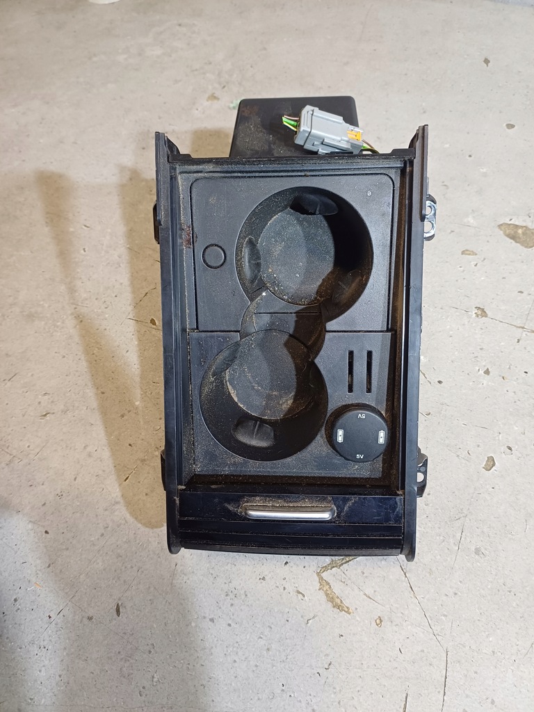 фото №8, Бардачок з usb land rover discovery sport l550 nr. fk72-045h62-b