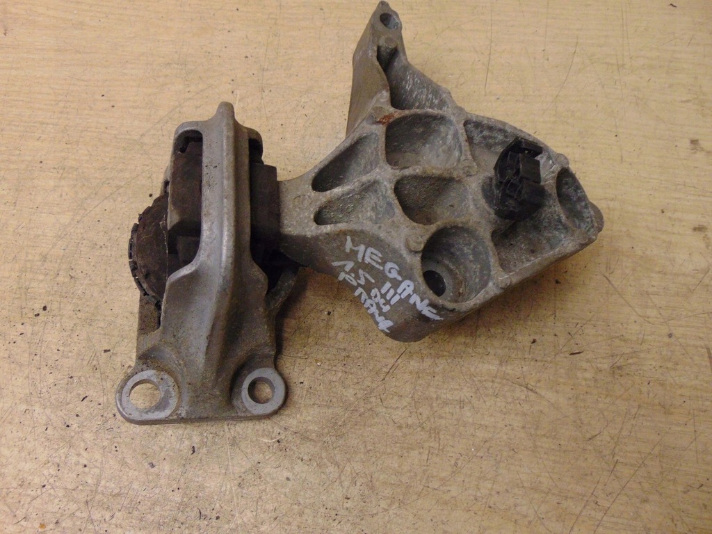 фото №3, Подушка двигуна кронштейн renault megane iii 1.5 dci