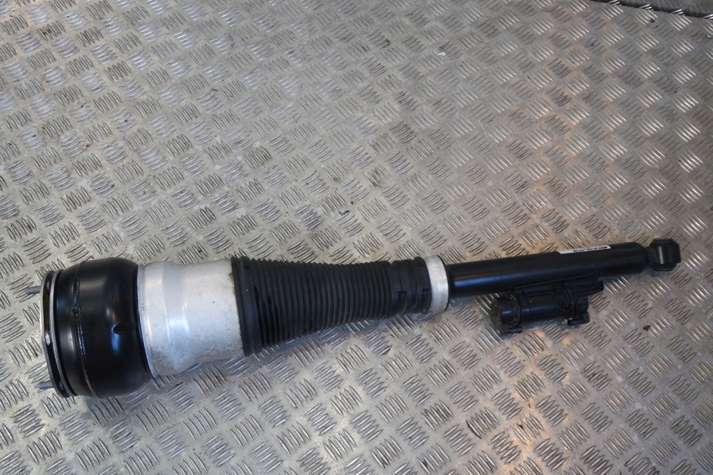 фото №1, Правий задня амортизатор mercedes s w222 a22223203601