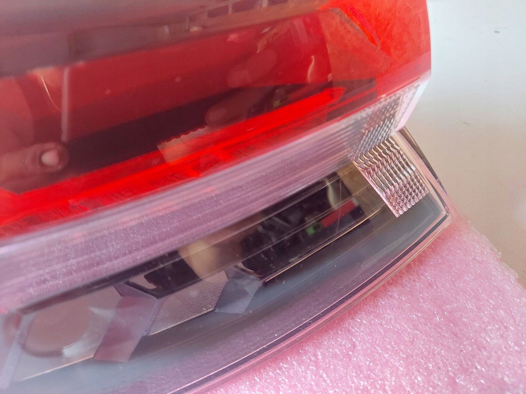 фото №6, Audi q4 e-tron лампа ліва задня задня led