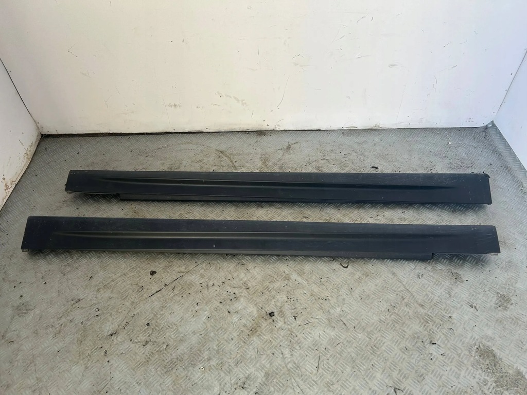 фото №1, Молдинг порог правая alfa romeo stelvio 156132359