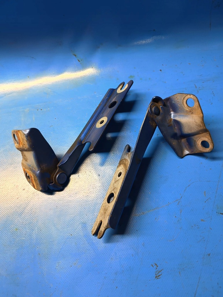 фото №2, Петли капот kpl mazda bt50 ford ranger iii